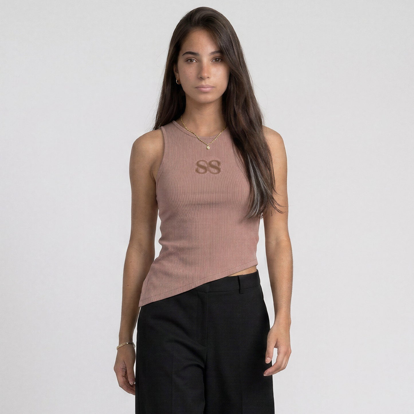 WOMEN’S ASYMMETRIC TANK TOP