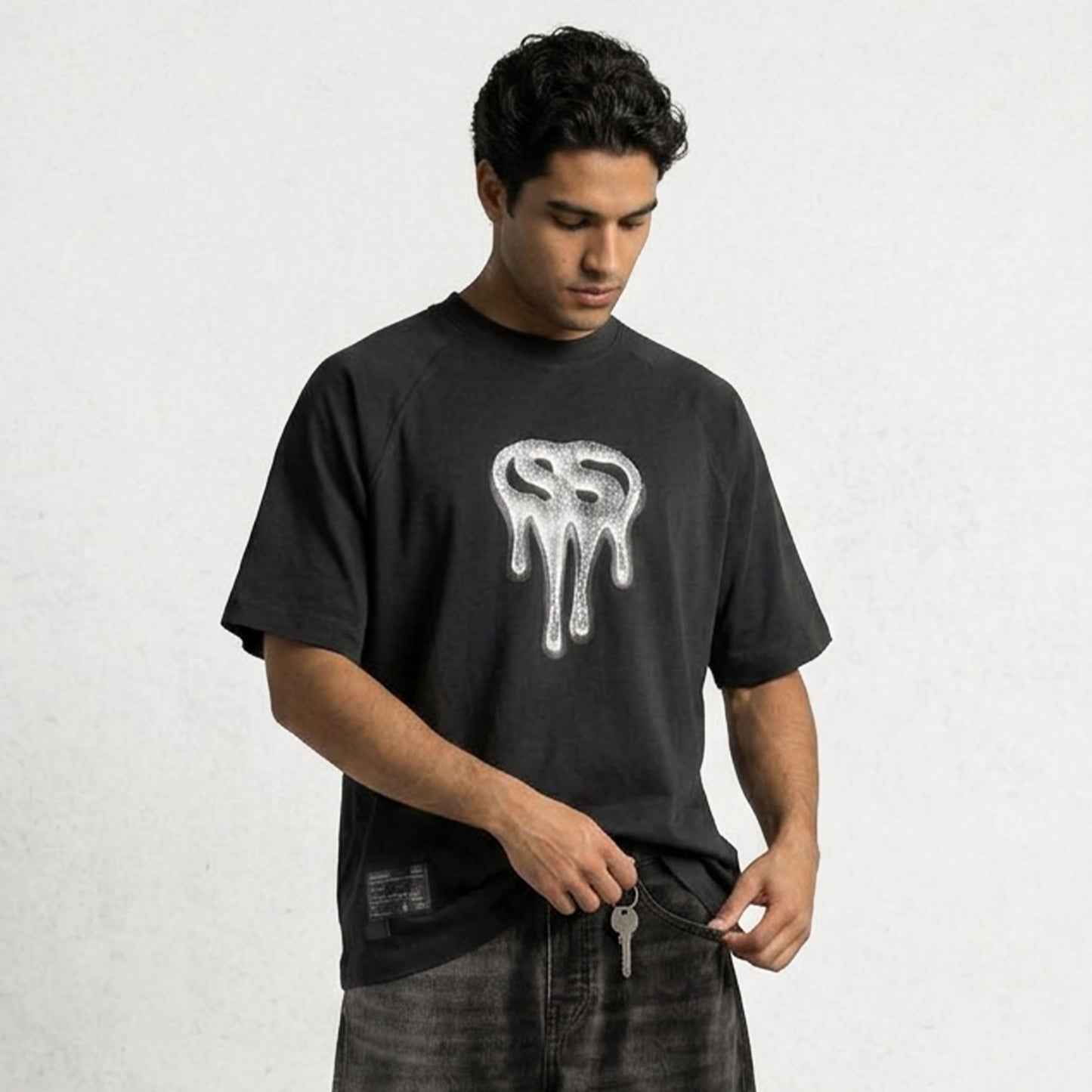 MEN’S DRIP LOGO T-SHIRT